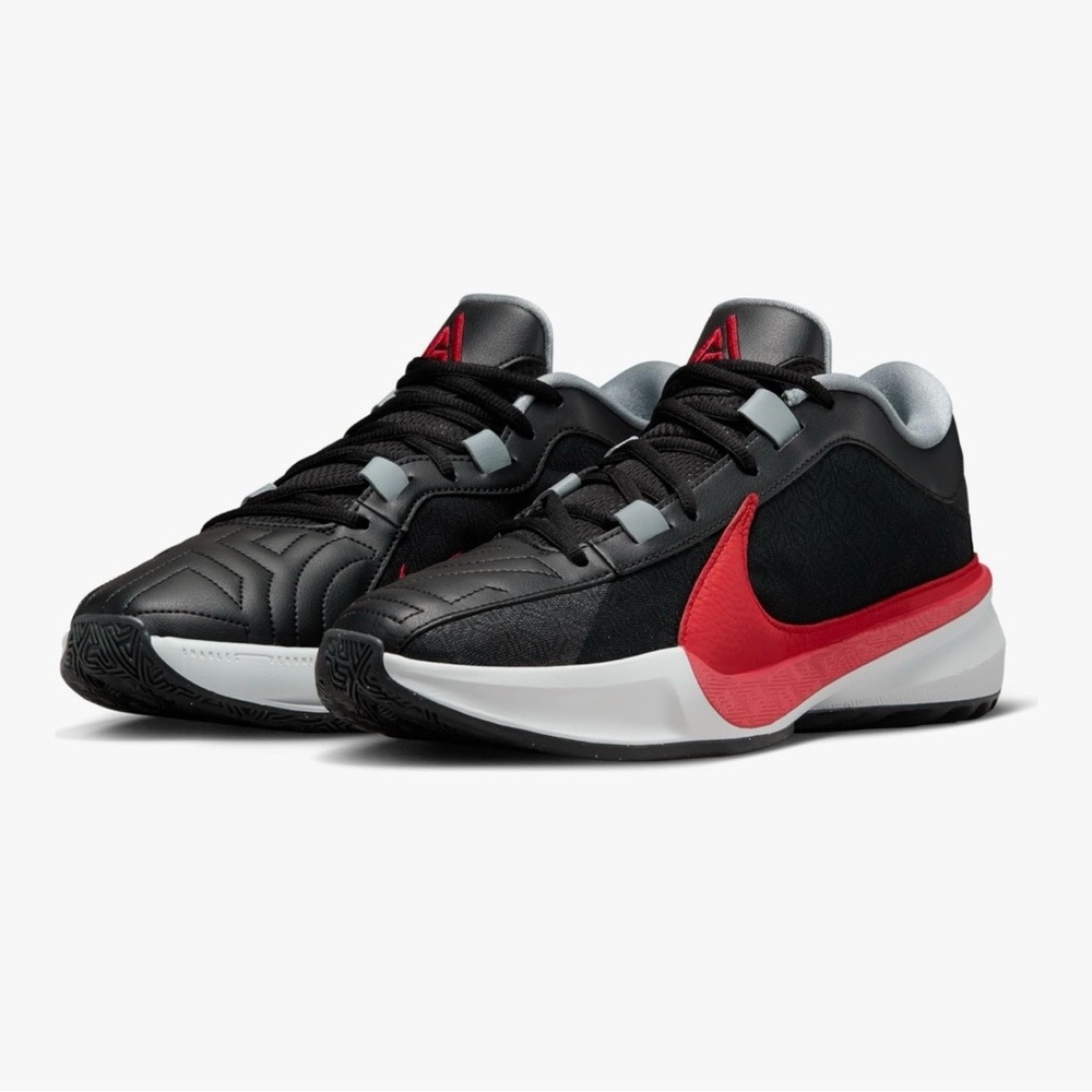 Nike Giannis Freak 5 Basketball Shoes Black University Red Men’s 7.5 / Women’s 9